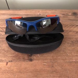 Oakley 2.0 half jacket blue and orange.